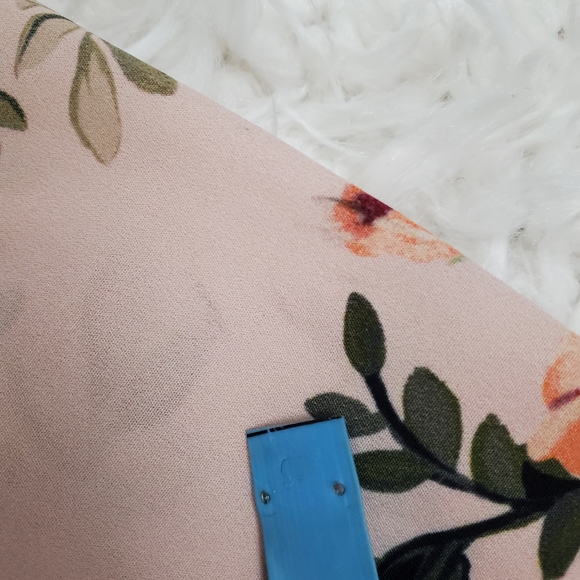 H&M Floral/Bird Print Button Up Top Light Pink 2 - Picture 7 of 11